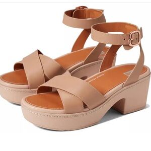 New without box fitflop, Pilar sandals size 10